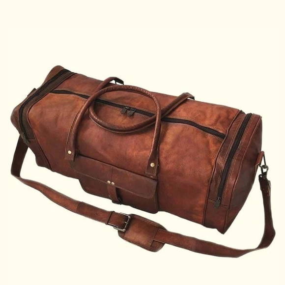 James leather square overnight leather duffle bag - Picture 2 of 3